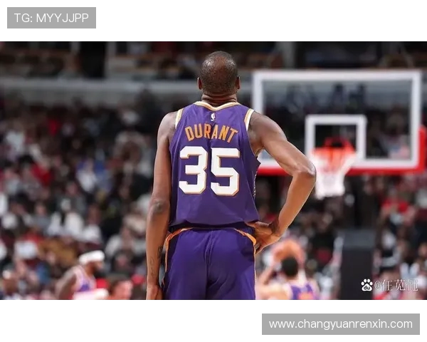 太阳主场鏖战独行侠巅峰对决谁能笑到最后迎来关键胜利 太阳主场鏖战独行侠巅峰对决谁能笑到最后迎来关键胜利