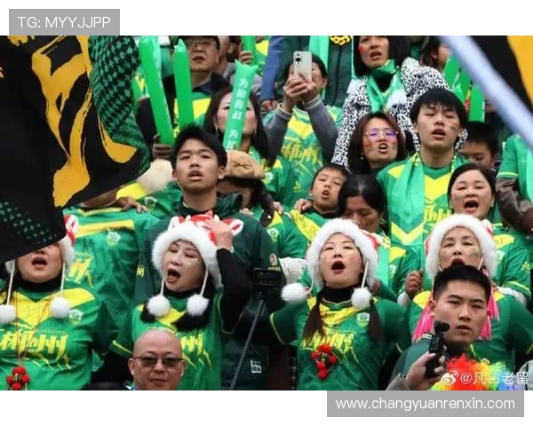 湘超足球联赛鏖战正酣各路劲旅奋勇争先掀起绿茵激情风暴