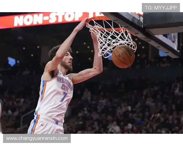 切特霍姆格伦的篮球之路：从新秀到未来巨星的成长故事